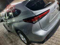 تۆیۆتا هایلاندەر